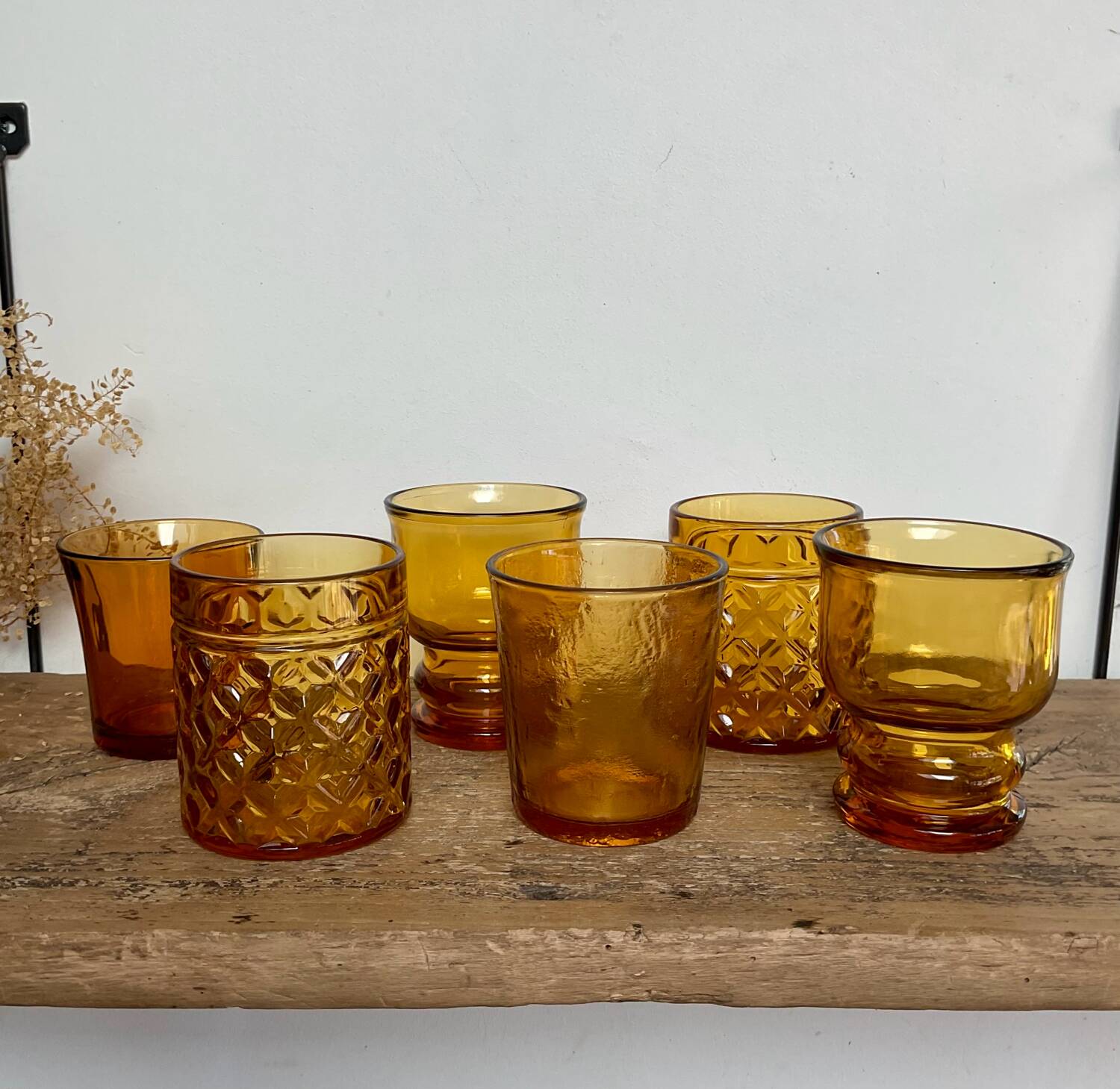 6 verres vintage ambre dépareillés