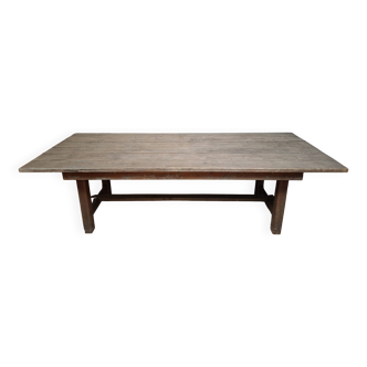 Large farmhouse table in solid wood, from the 19th century.