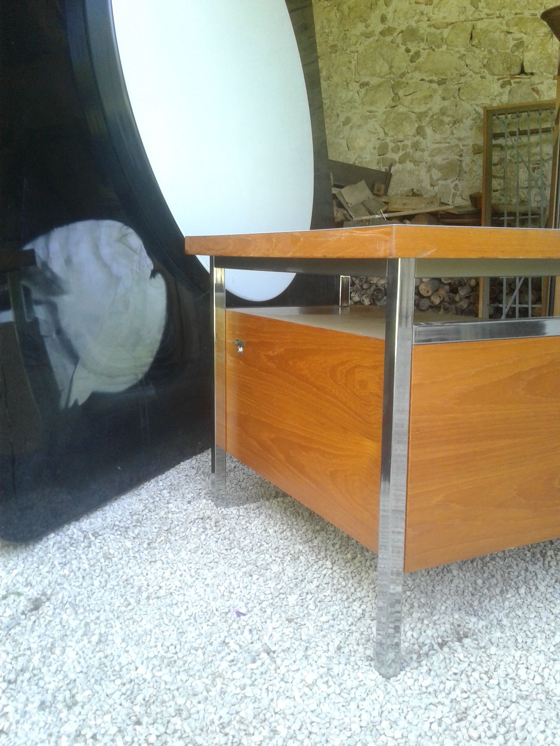 Georges Frydman EFA desk