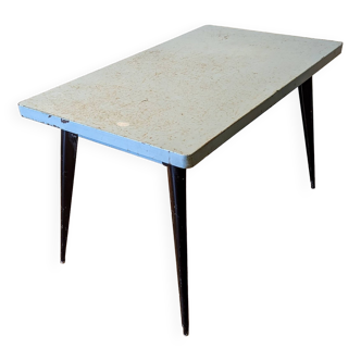 Tolix T55 kitchen table by Xavier Pauchard.