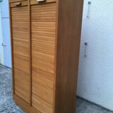 Curtain filing cabinet