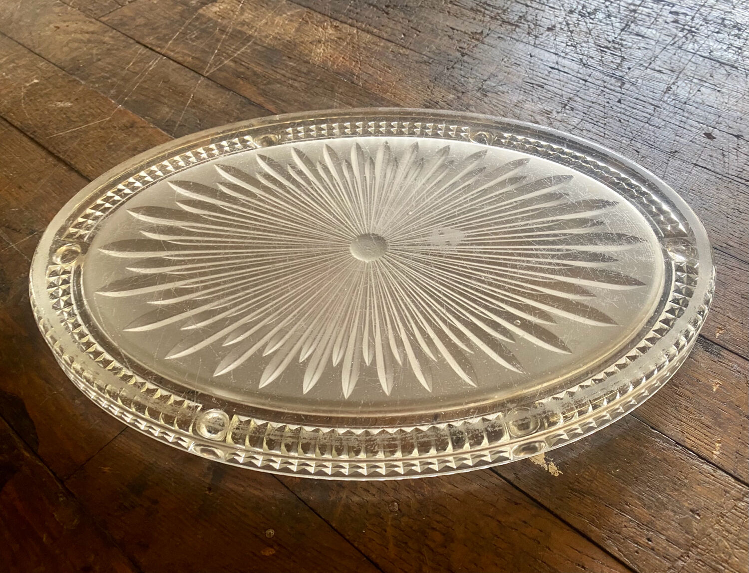 Oval pressed glass trifle art deco 1900