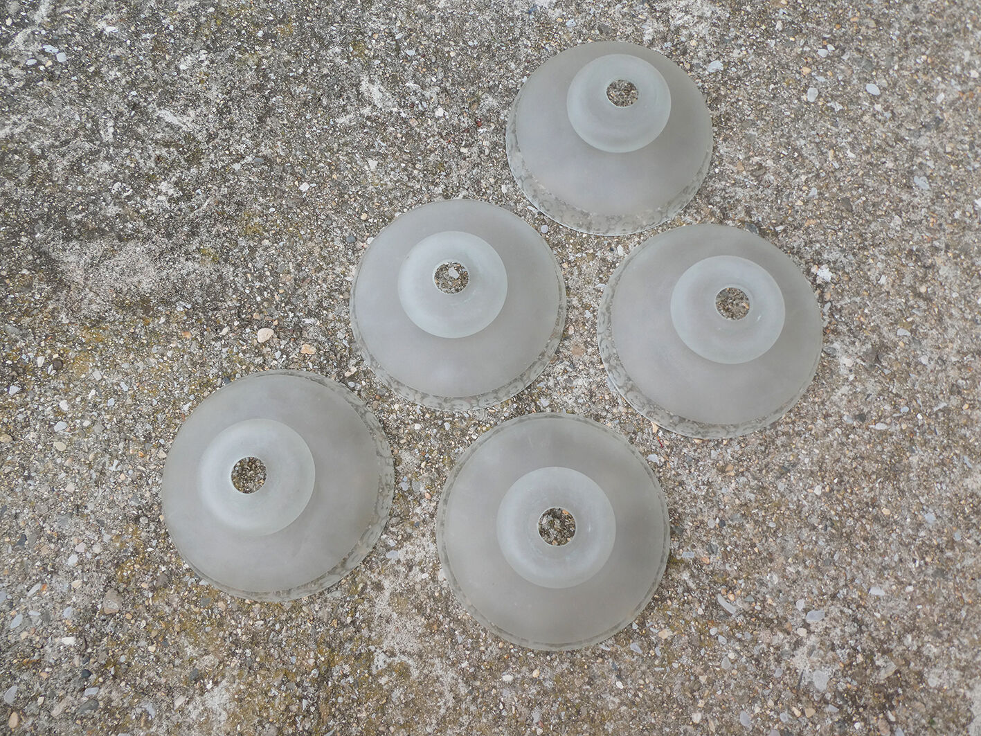 Lot of 5 art deco lampshades