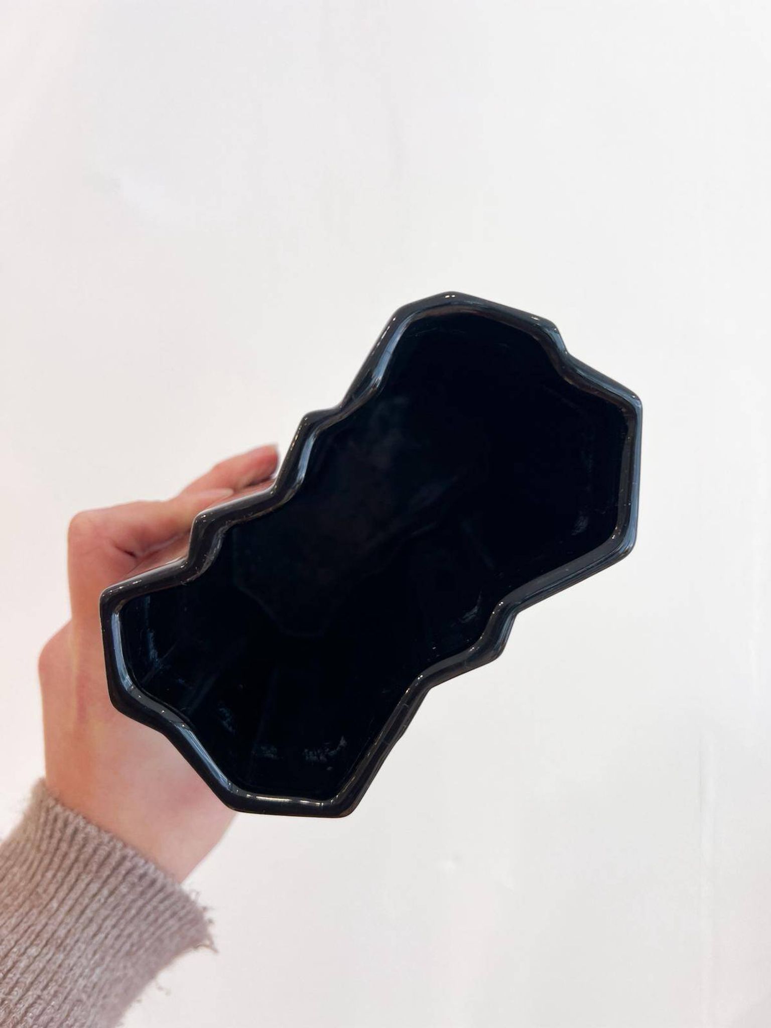 Vase vintage noir