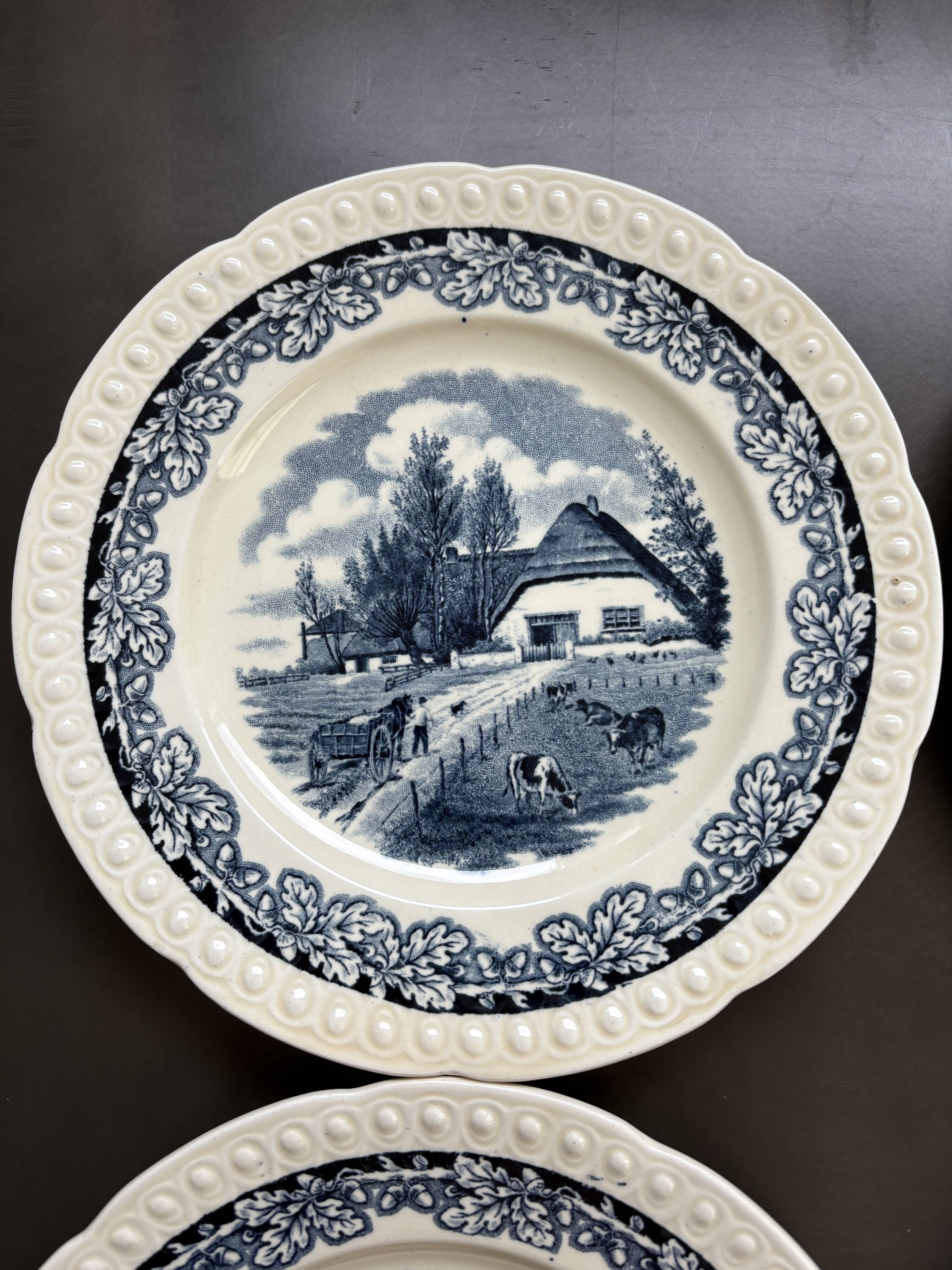 Lot de 6 assiettes à dessert anciennes