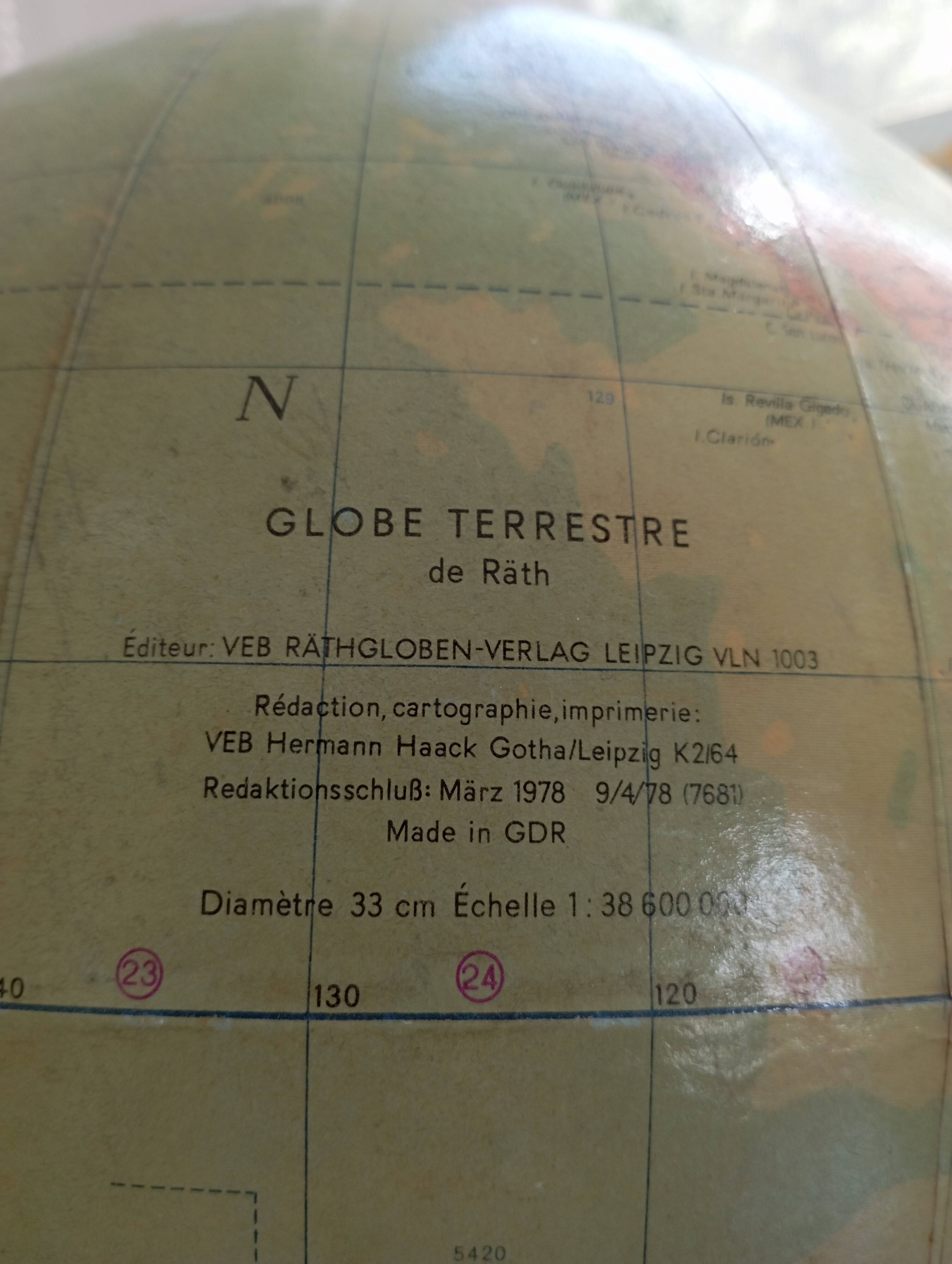 globe earth