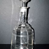 Carafe ancienne en verre soufflé gravé de lignes fines BISTROT 1900