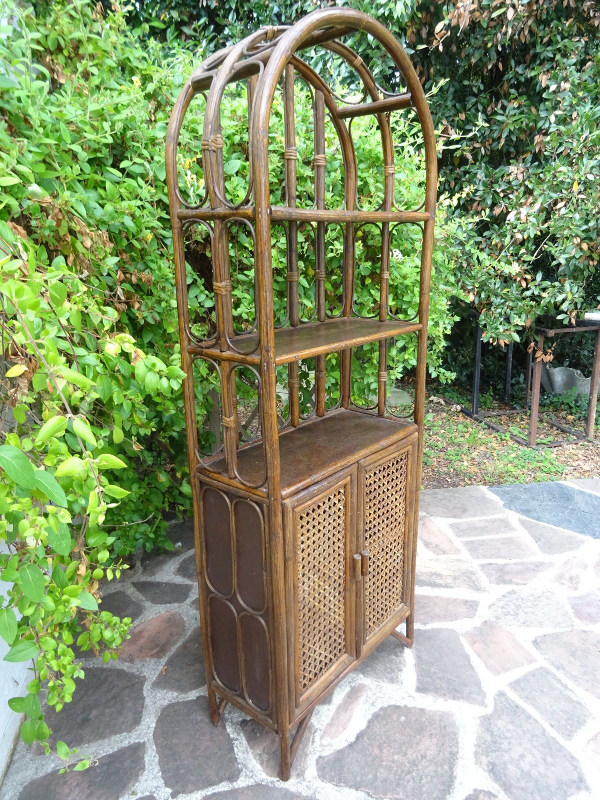 Rattan canning shelf