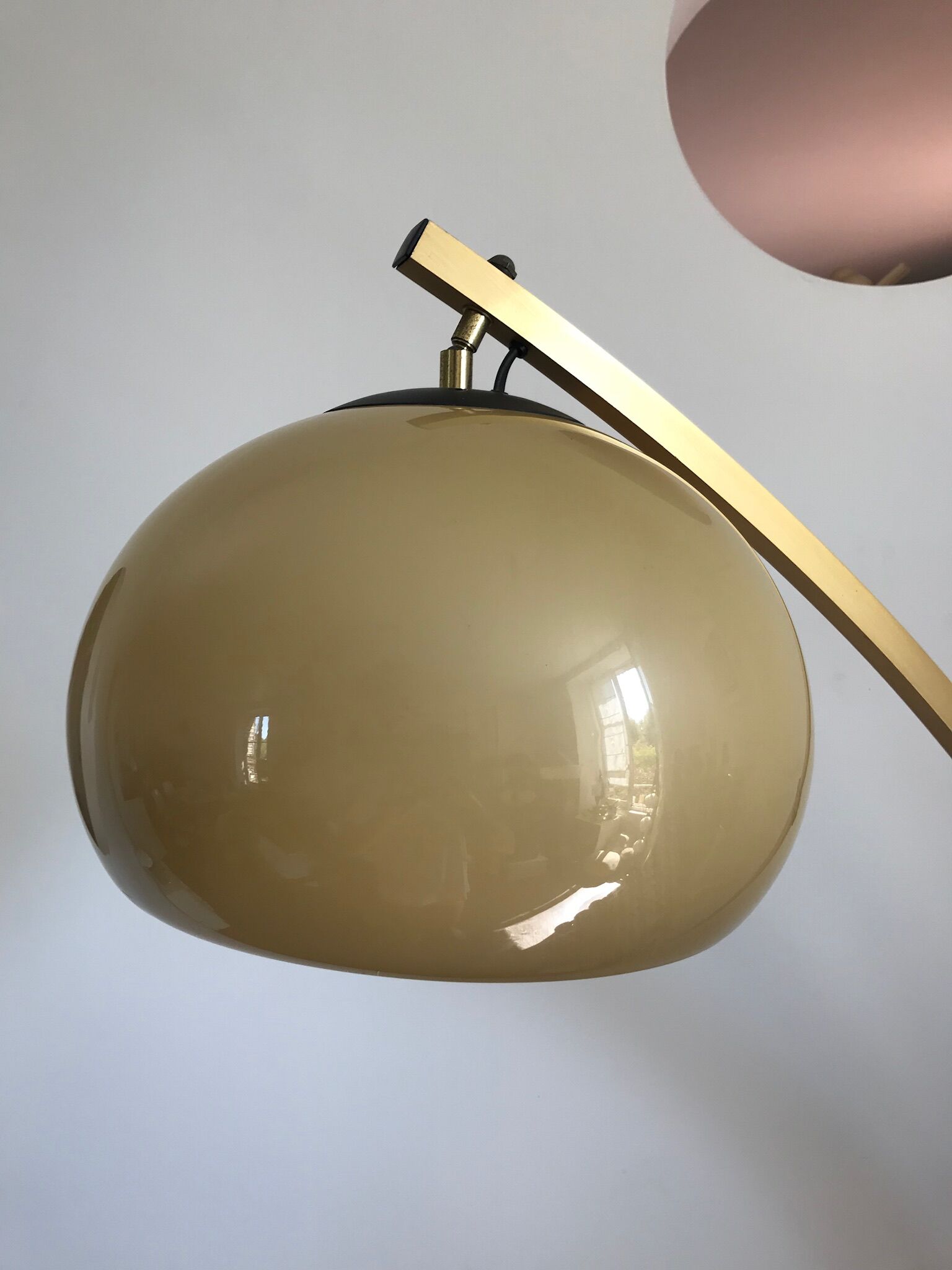 Arc floor lamp gilded stretch 70s