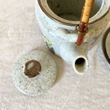 Stoneware teapot and its 3 cups, 1970s