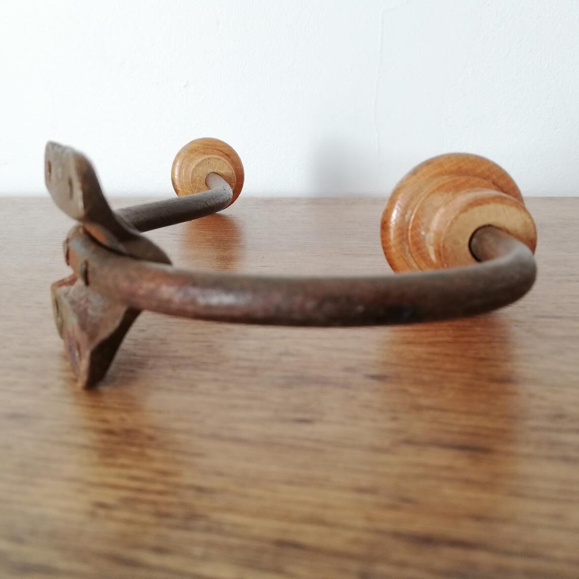 Patère bois et métal Art Déco