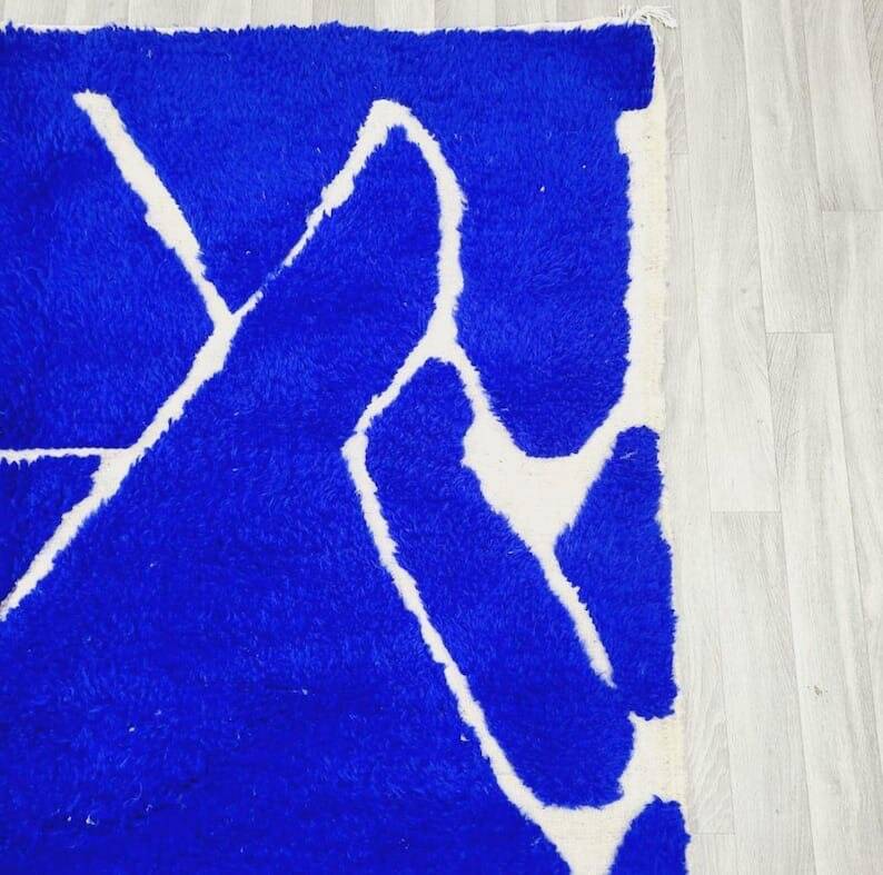 Handwoven Berber rug, traditionally handmade, 1.4/2.6 m.