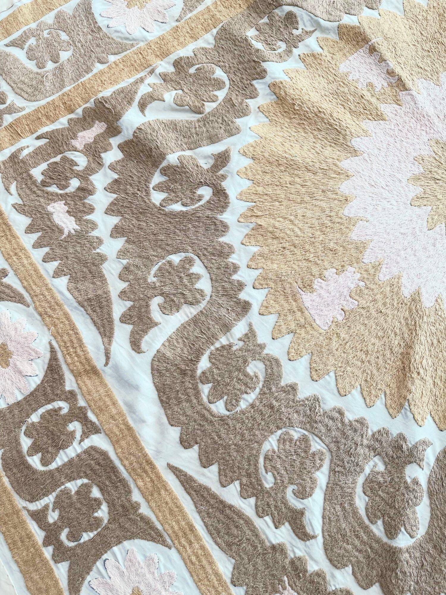 Vintage hand-embroidered tablecloth 136x158 cm