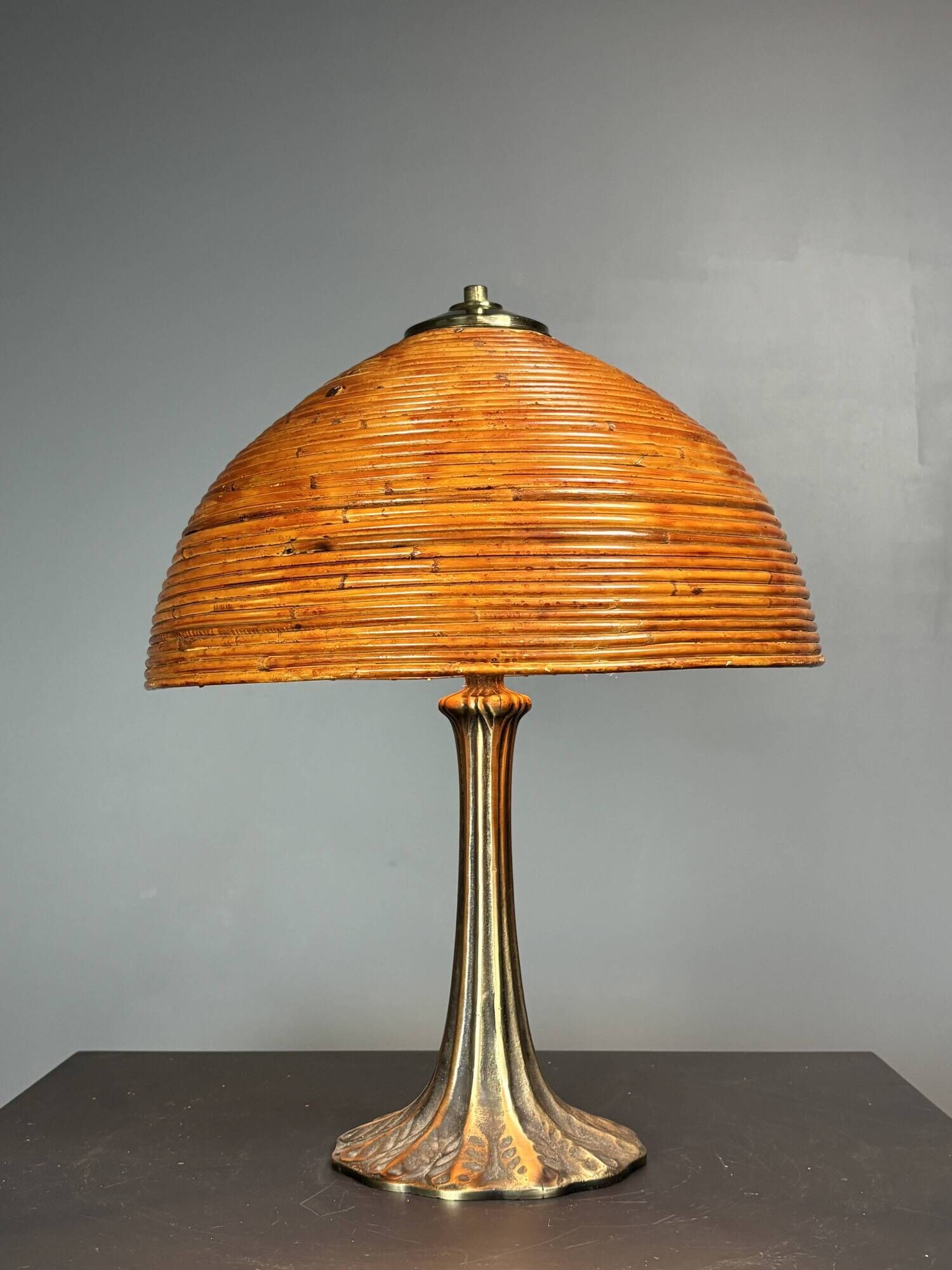 Midcentury mushroom pencil reed rattan bamboo and brass table lamp, 1970s