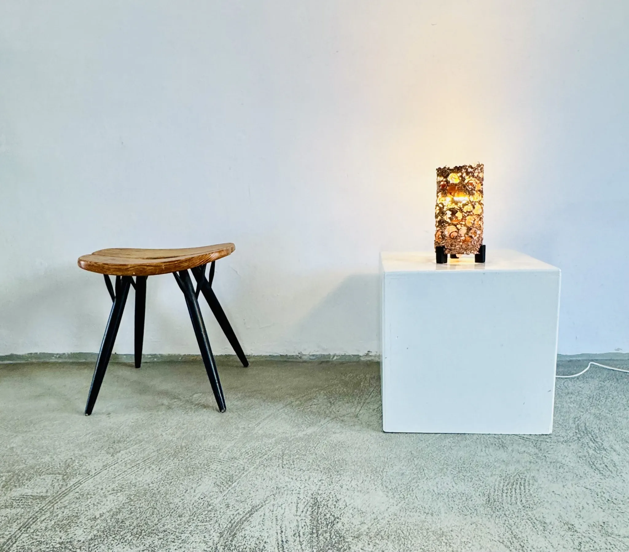 Brutalist Copper Shade Table Lamp By Aimo Tukiainen For Oy Moonlight, Finland, 1970S