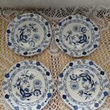 4 Royal Boch dessert plates 