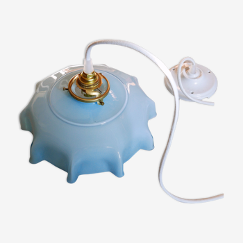 Suspension opaline bleue - capsule