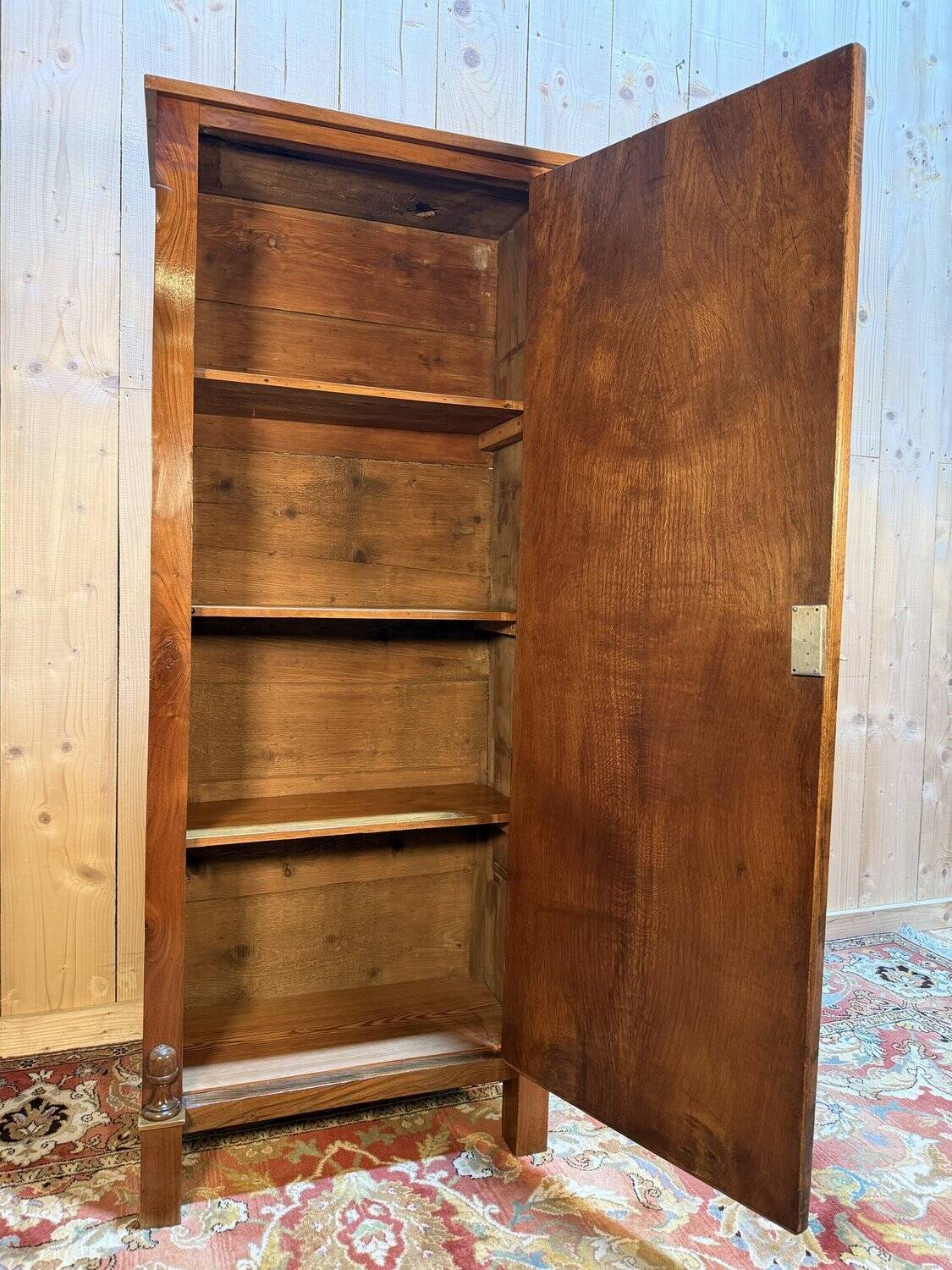 Wardrobe - Bonnetière Empire period