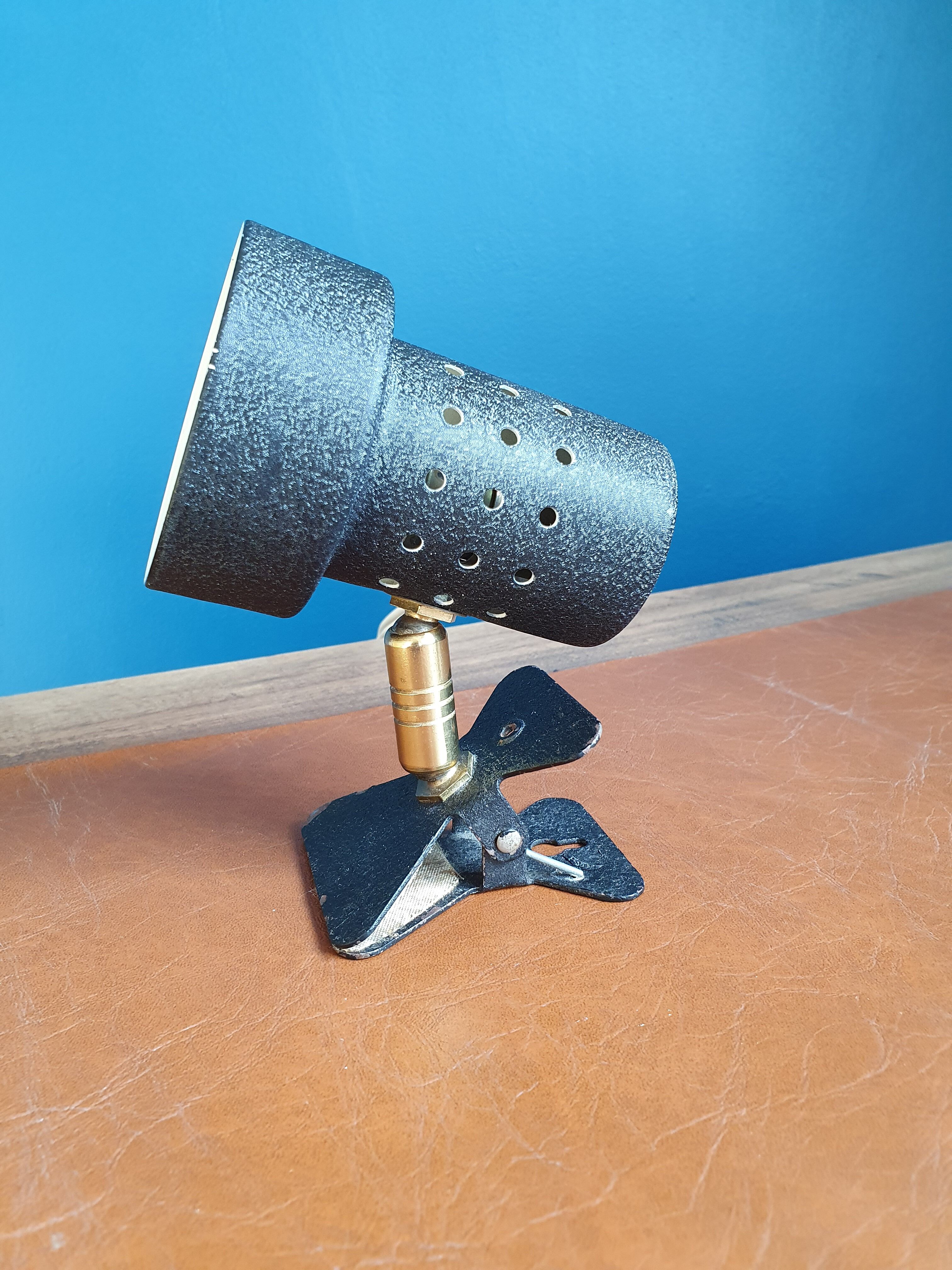 Black metal clip-on lamp articulated 70's