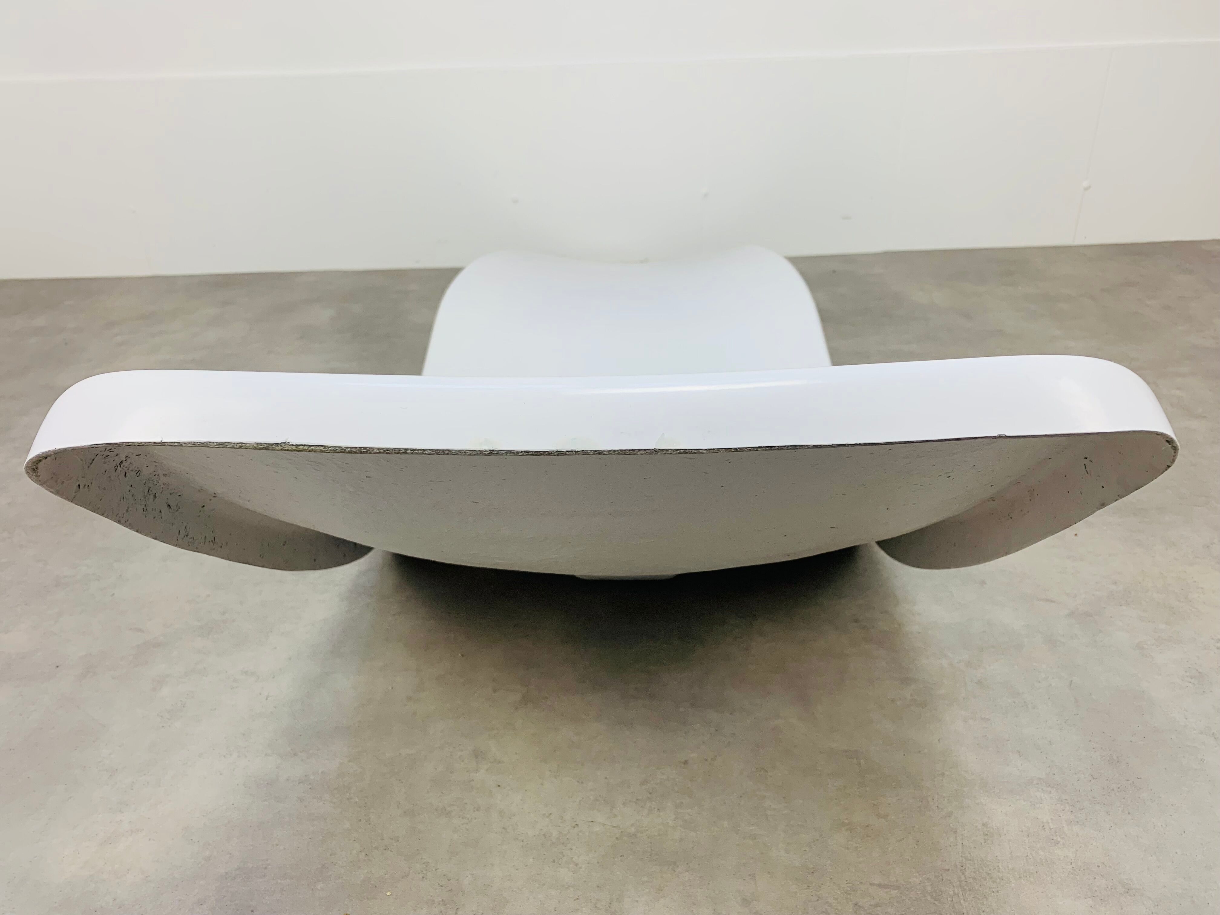 Eurolax R1 fiberglass deckchair by Charles Zublena