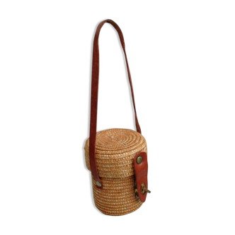 Curist glass - Vichy- and its straw basket