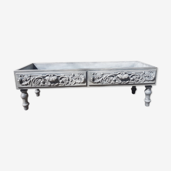 Jardinière d’intérieur style baroque en bois patiné gris