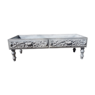 Jardinière d’intérieur style baroque en bois patiné gris