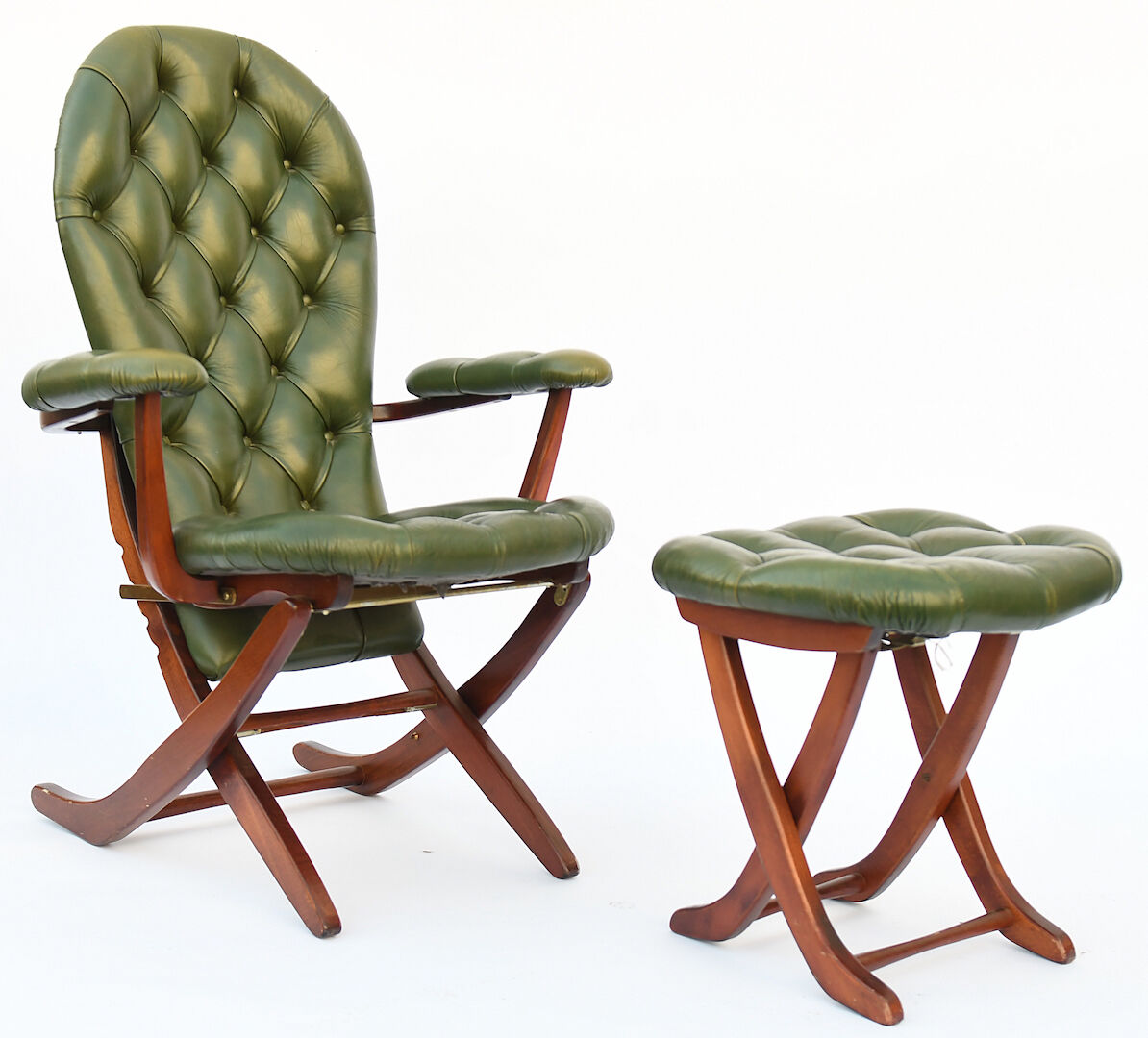 Rest chair and its ottoman