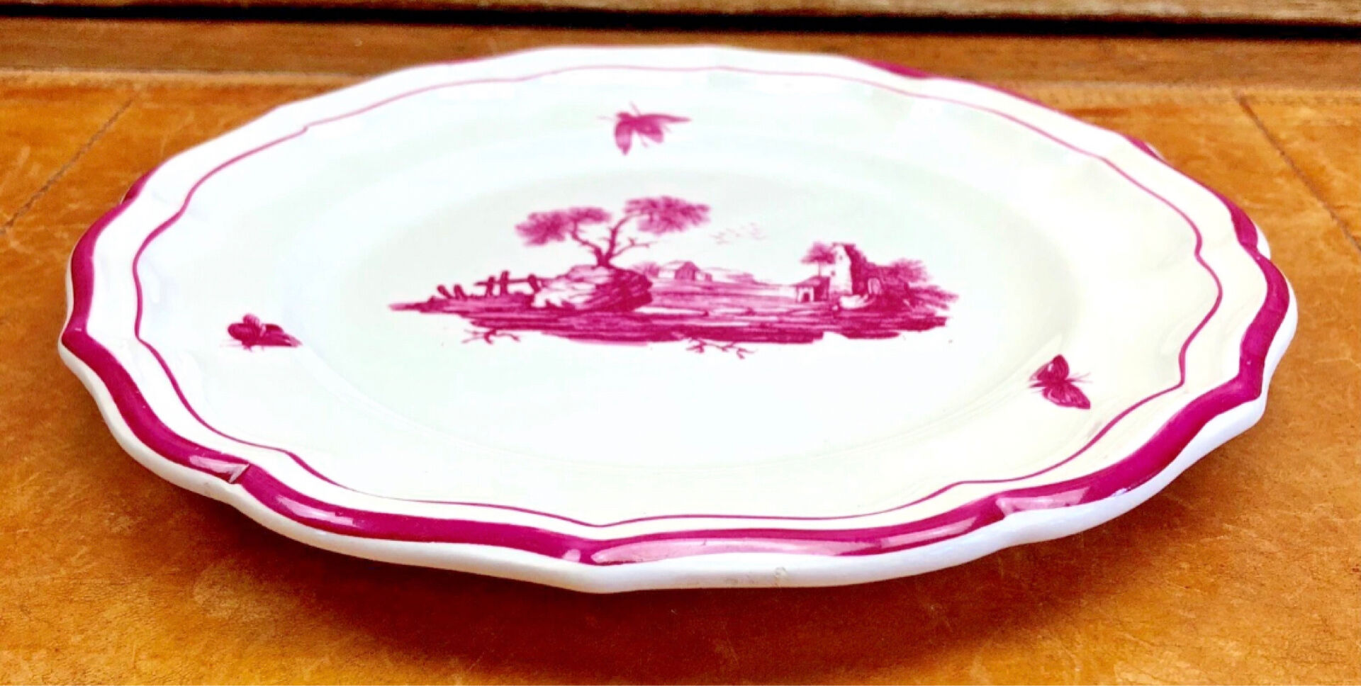 6 old flat table plates, Gien earthenware, pink landscape model.