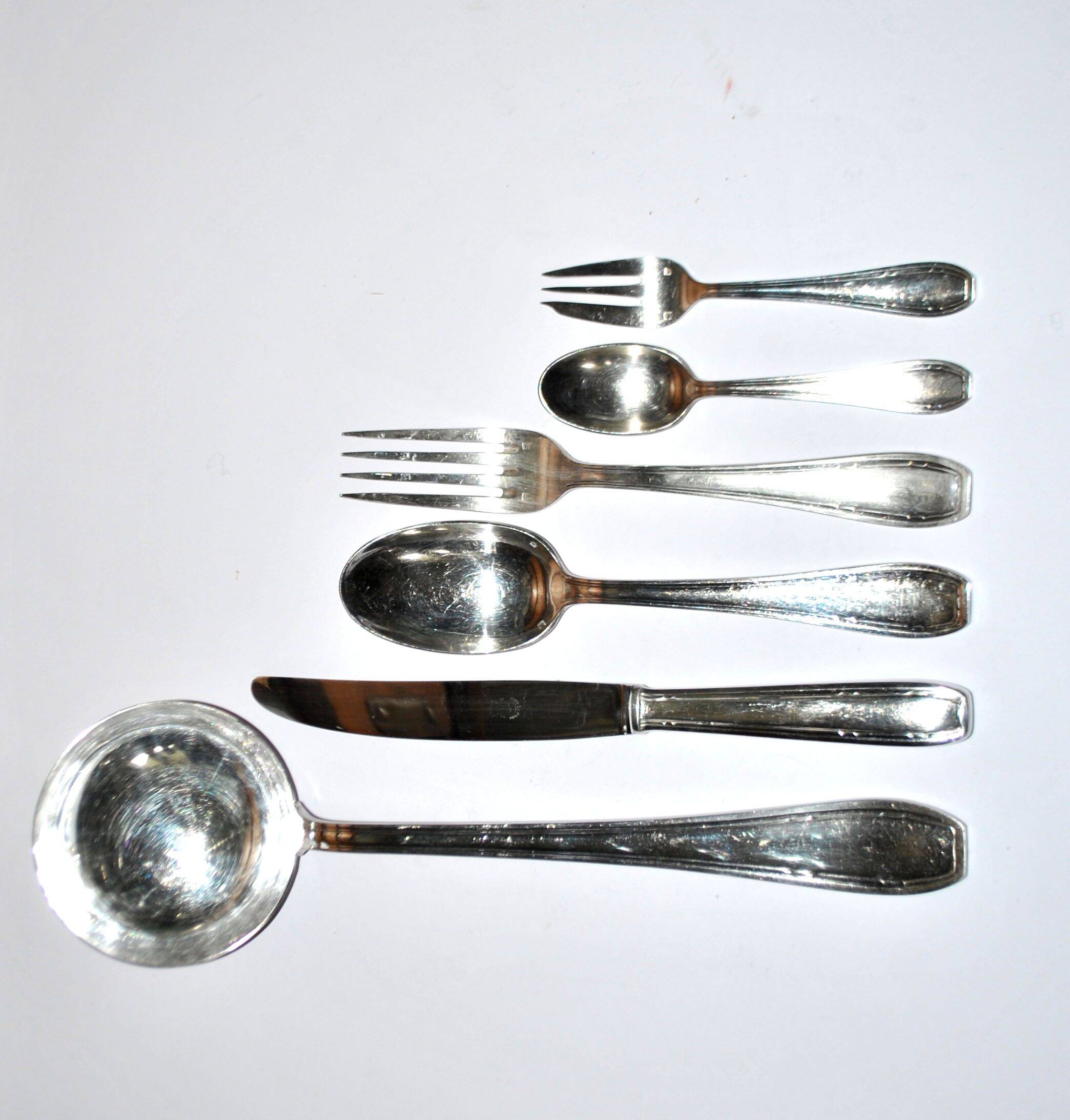 LCF Le Couvert Français cutlery set 60 place settings dessert table modernist design 1950