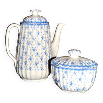 Antique coffee pot and sugar bowl in polylobed opaque English earthenware - COPELAND blue lily decor