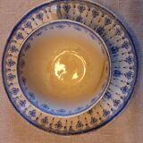 2 old coffee cups with their saucer, with blue bee patterns