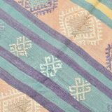 Tapis Kilim Anatolien 5x9 ft – Rayures Pastel en Vert Menthe, 163x268Cm