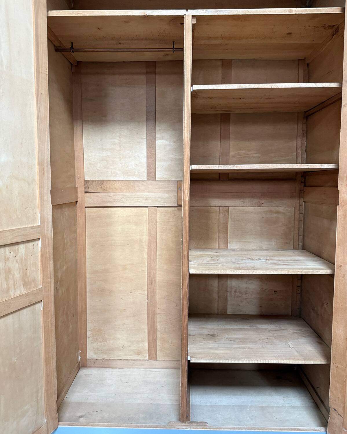 Armoire parisienne Art Déco (rénovée)