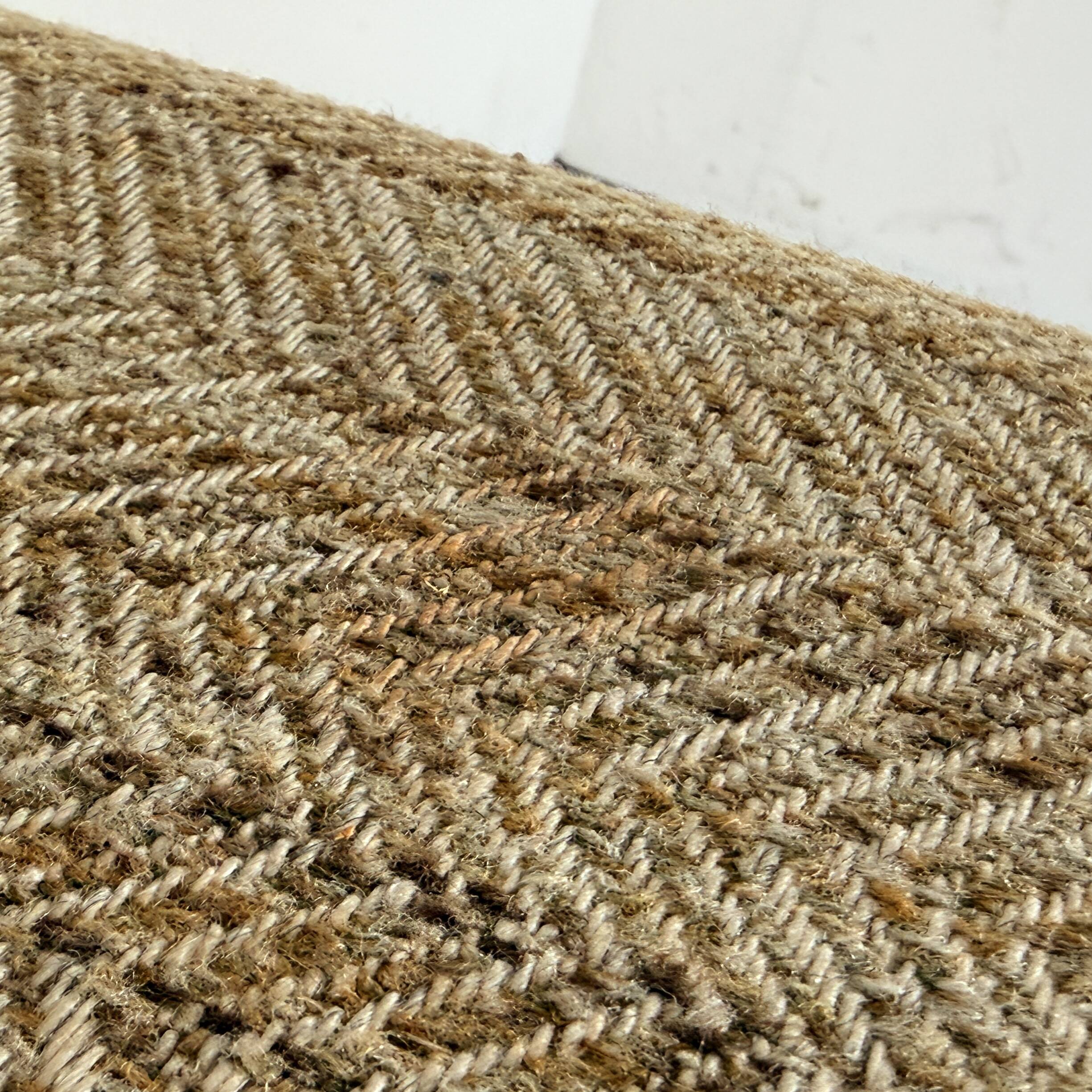 Set of two Scandinavian-style dining chairs