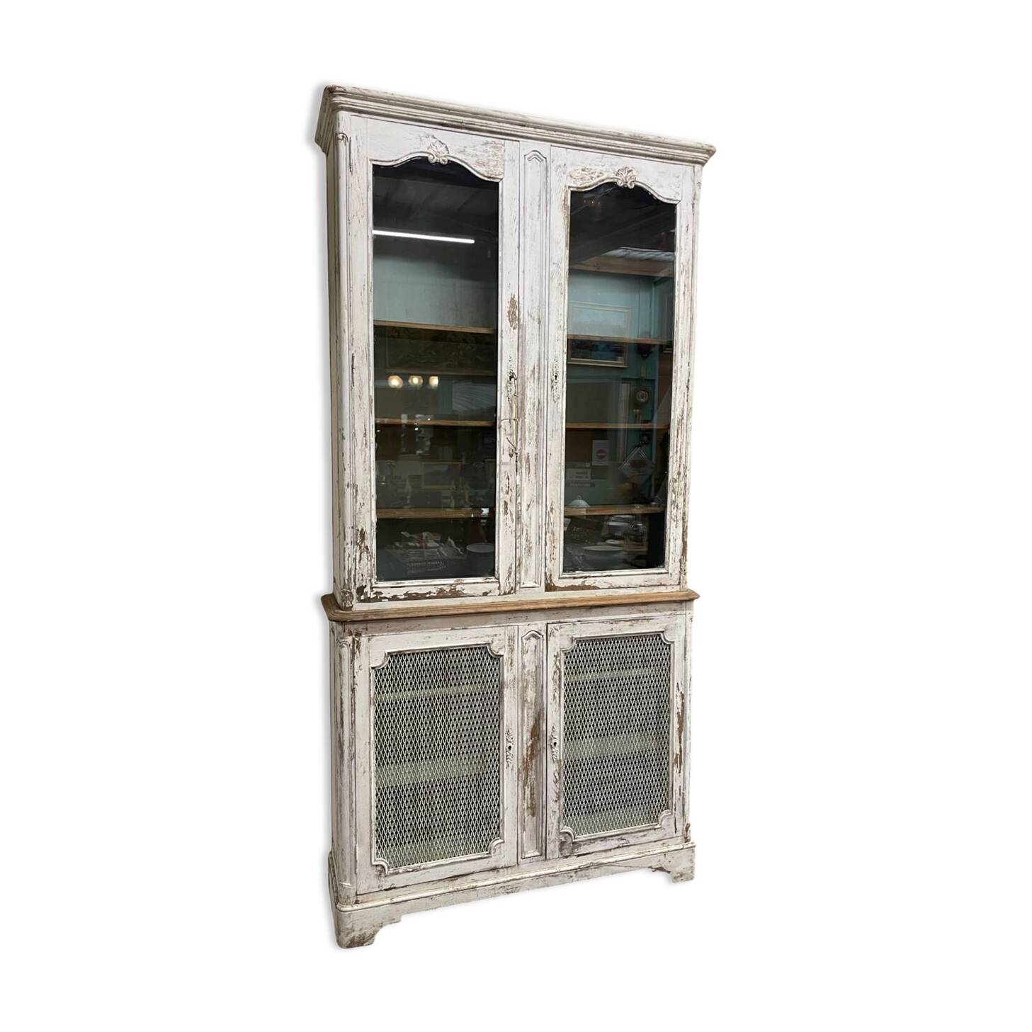 Large oak dresser with white patina
