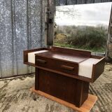 Vintage elm veneer dressing table with 1 drawer and 2 resin lamps.