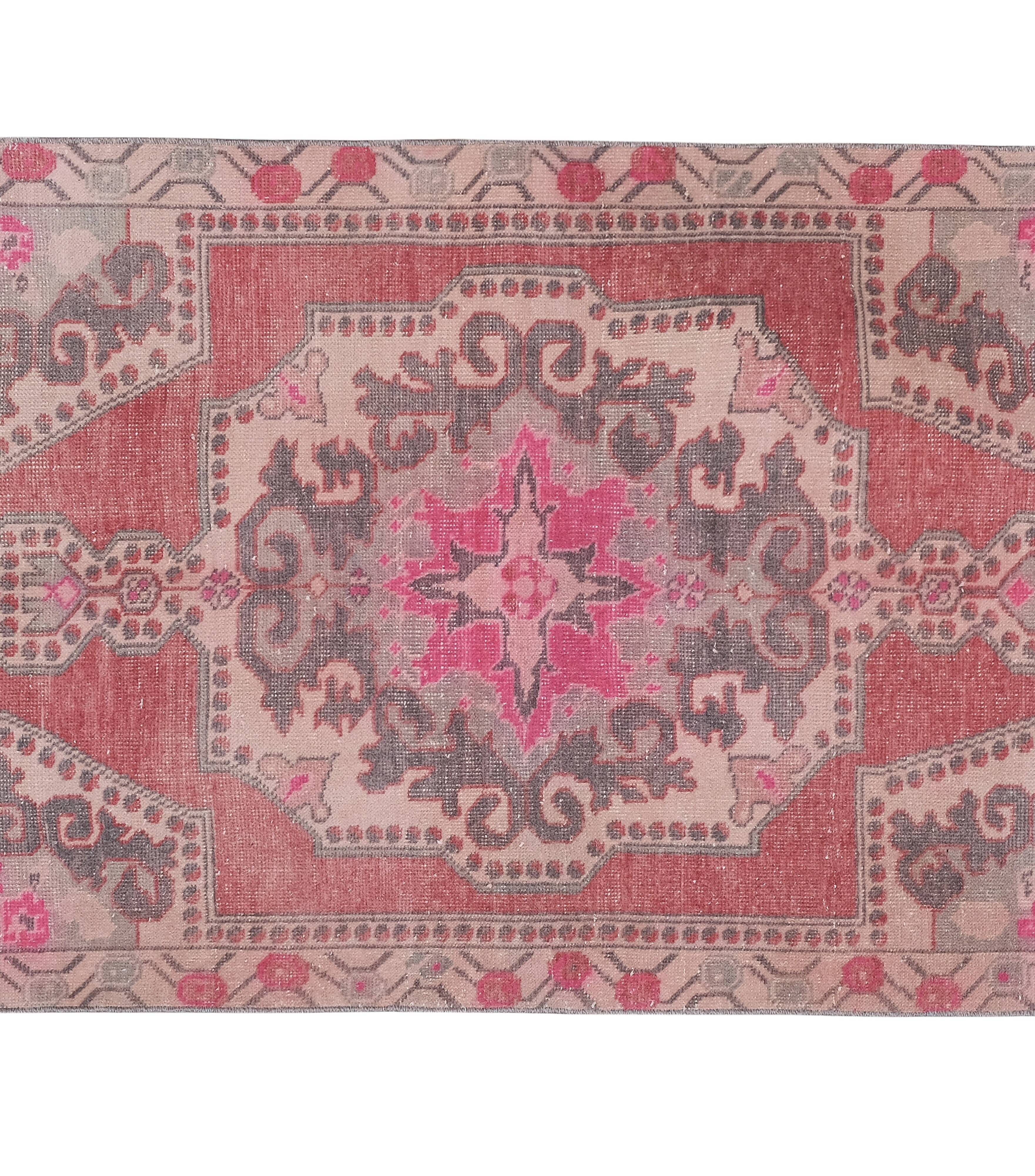 Vintage Turkish rug from Oushak, hand-woven 119x231 cm