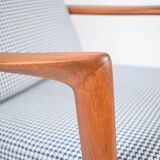 Fauteuil scandinave original Stefan, entièrement restauré, icône des années 1960, pied de poule