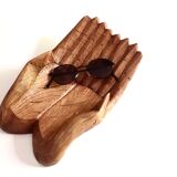 Empty pocket, hands joined in carved wood, 70s