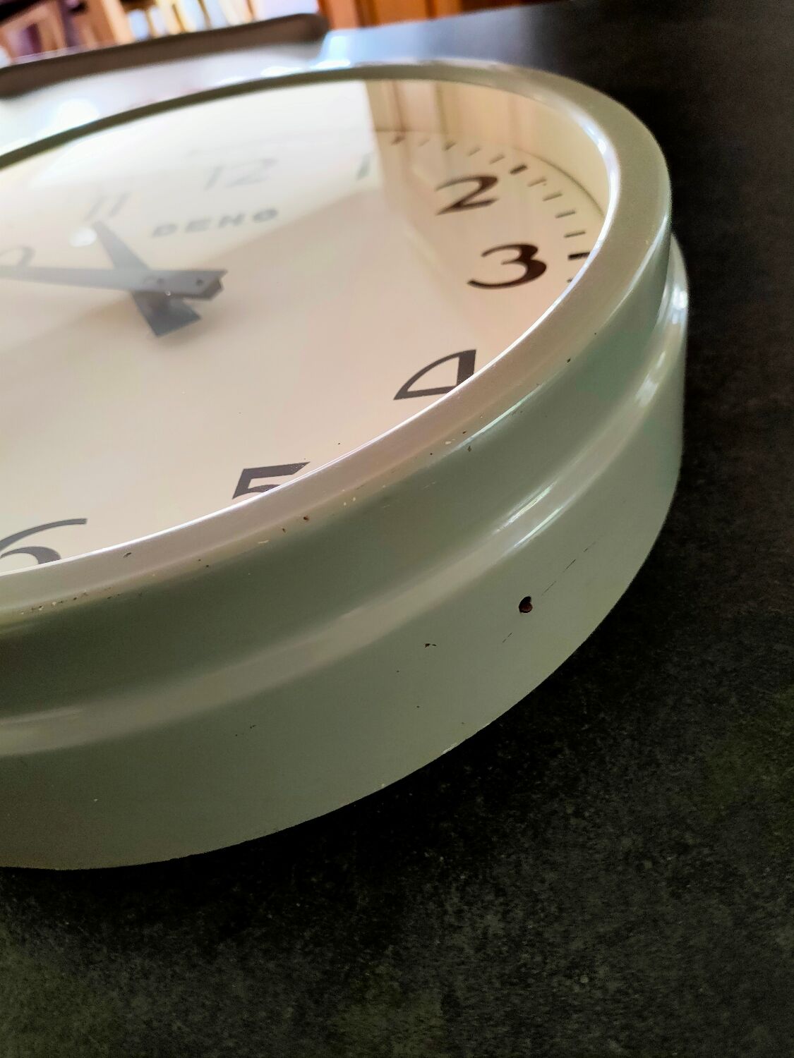 Deho industrial clock