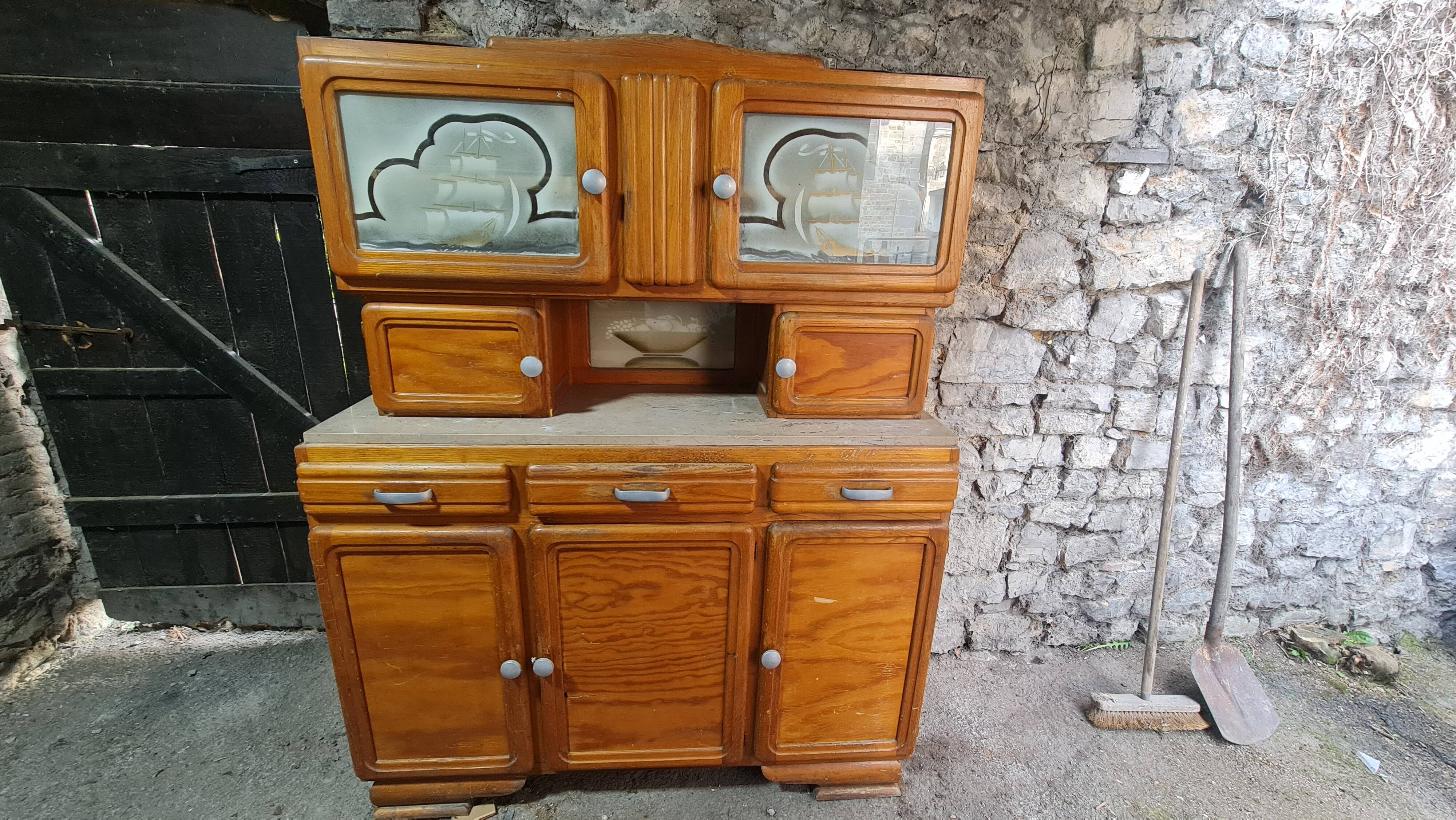 Mado furniture