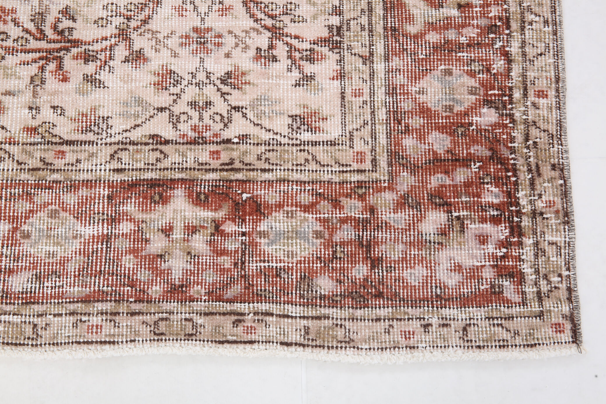 5x8 Faded Beige Turkish Rug