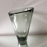 Asymmetrical Holmegaard vase by Per Lutken
