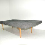 Midcentury sofa by Miroslav Navrátil, 1960s, Czechoslovakia