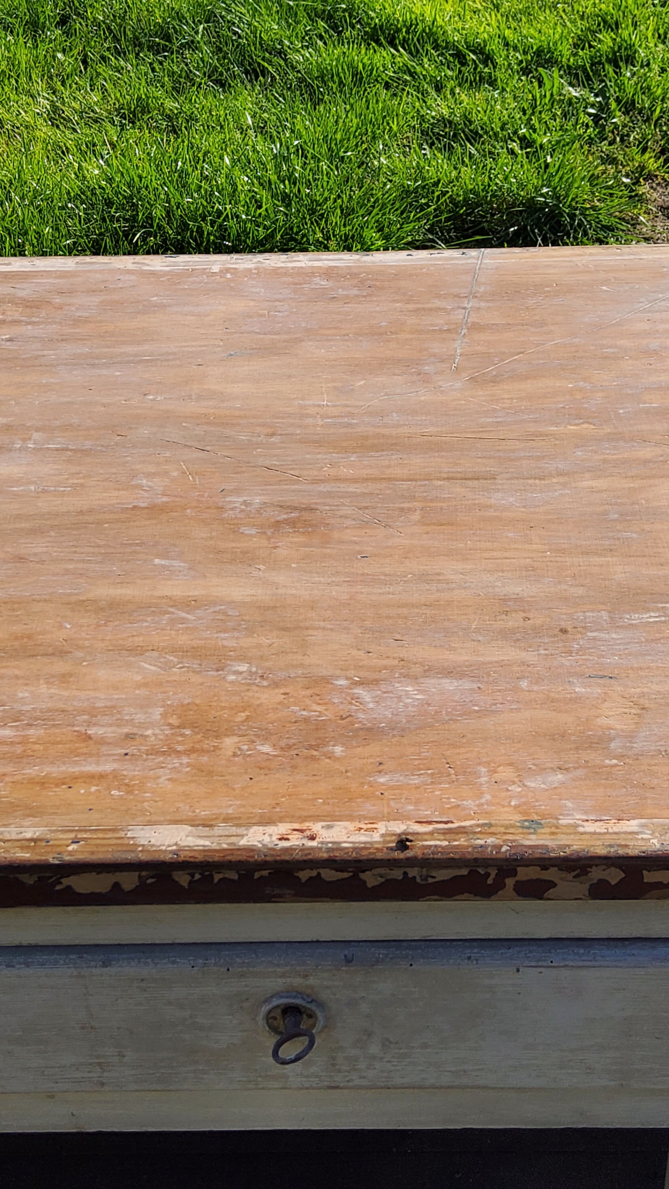 Grocery counter from the 30s