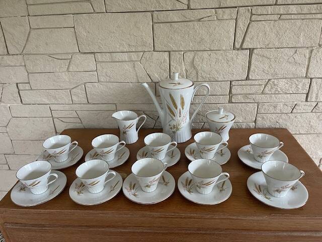 Old scherzer porcelain coffee service