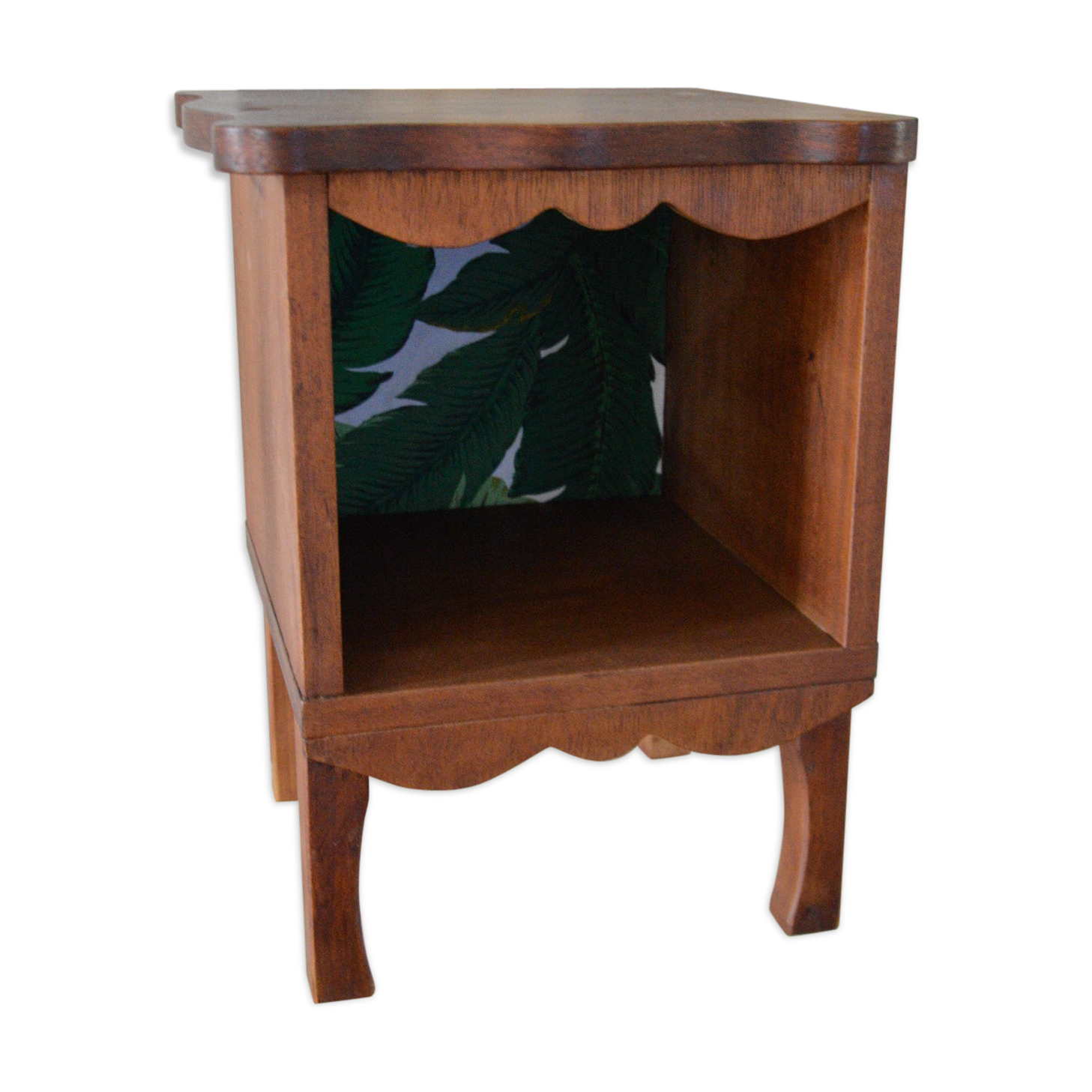 Bedside teak and jungle