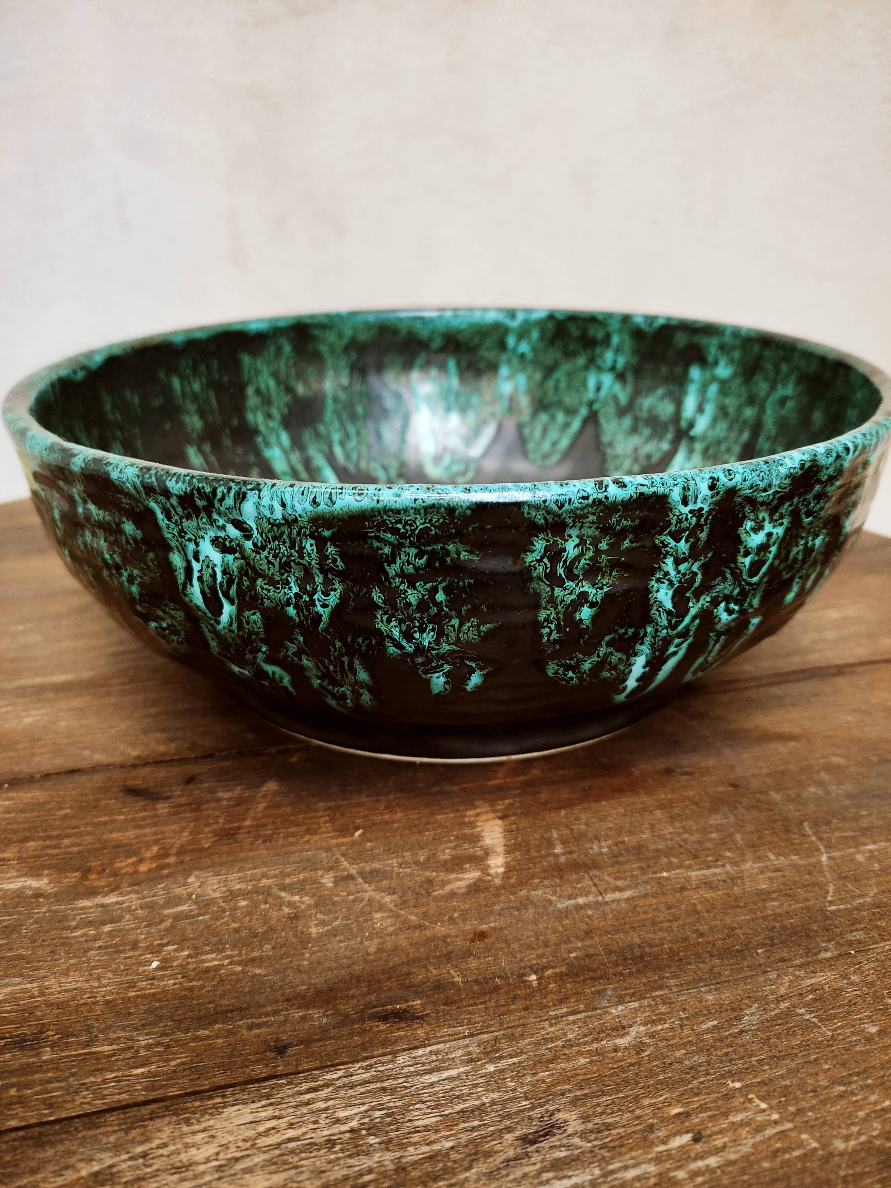Ceramic bowl