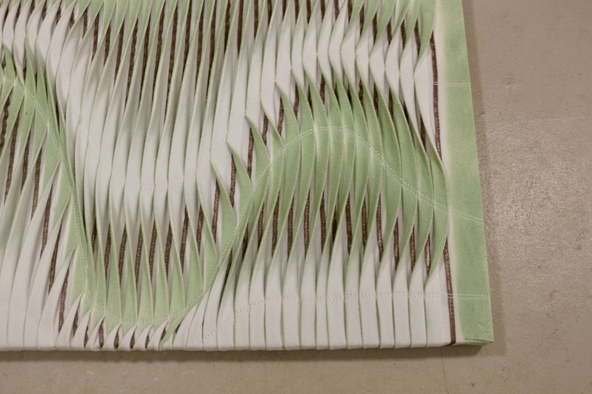 Textured wave effect painting by pleating in light green color. Contemporary. Ref Riviera